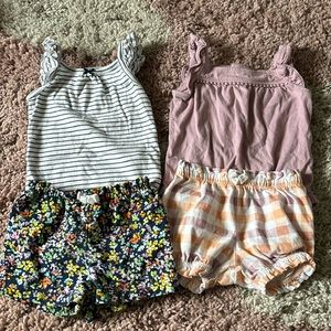 Set of 2 carters outfits size 9m